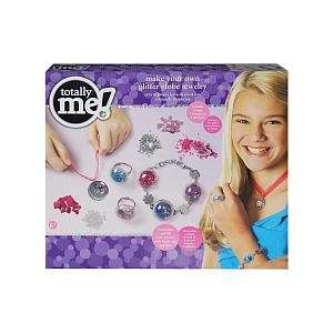  Totally Me Glitter Globe Jewelry Set Toys & Games