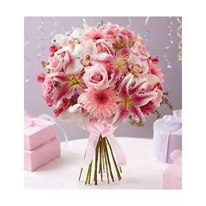 Flowers by 1800Flowers   Luxurious Handtied Bouquet   Large  