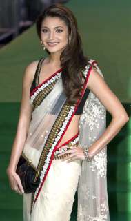   Quality White Net Saree From Anushka Sharma IIFA Award 2011  