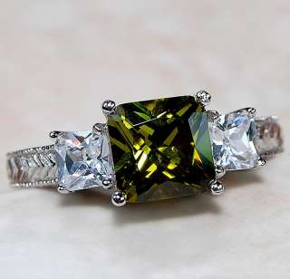 Green Topaz ,White Topaz & 925 SOLID STERLING SILVER Ring Size 8 