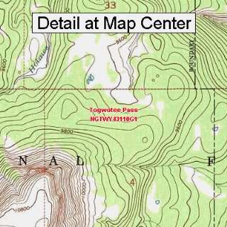  USGS Topographic Quadrangle Map   Togwotee Pass, Wyoming 