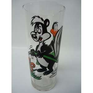   Series Drinking glass, Pepe le Pew and Daffy Duck 