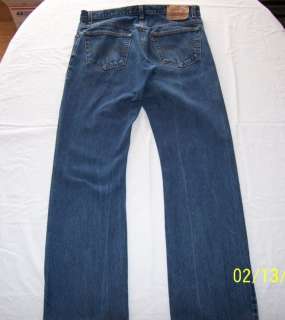 Levis 517, Mens Boot Cut, Red Tab Jeans, 33W X 36L, EUC  