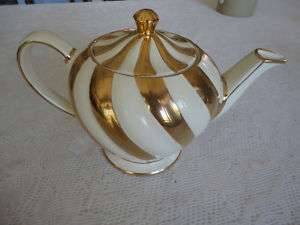 Sadler Teapot England Gold White Vintage  