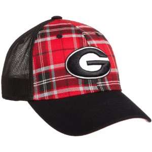   Georgia Bulldogs Thrive Cap (Red Plaid, One Size)