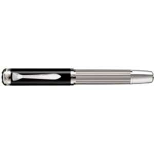   M7005 Majesty Black/Silver Fountain Pen V Broad