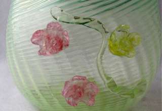 Green opalescent swirl rose bowl w/appd. flowers, 6 d  