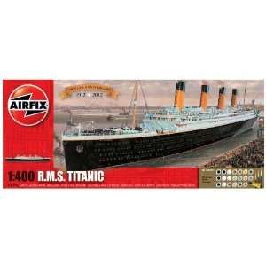    50146 1/400 Titanic 100th Anniversary Gift Set Toys & Games