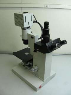 G82437 Leitz Diavert Inverted Phase Contrast Microscope  