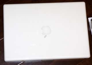 Apple MacBook 13.3 Laptop   MB403LL/A (February, 2008) 885909218271 