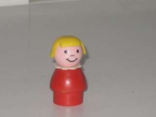 VINTAGE FISHER PRICE LITTLE PEOPLE RED GIRL WITH BOB WOOD PLASTIC 