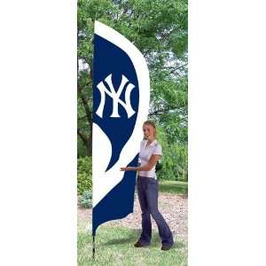 New York Yankees Applique Embroidered House Yard Tall Team Flag W/Pole 