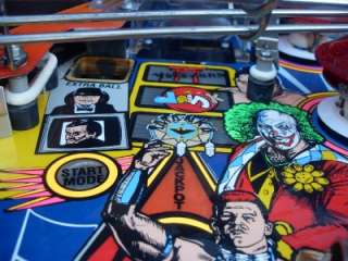 WWF ROYAL RUMBLE arcade pinball by DATA EAST ~GET BACK INTO THE RING 