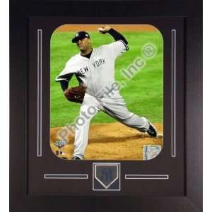   Yankees MLB Framed Photograph 2009 World Series Game 4 with Team