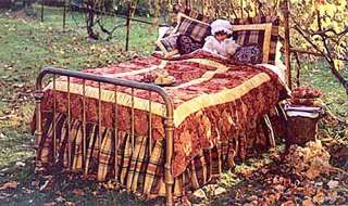 Folkwear Victorias Boudoir Victorian Bedroom Quilt, Pillows + Sewing 