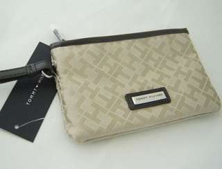 Nwt $29 Authentic Tommy Hilfiger Womens Small Wristlet Bag Khaki 