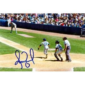   Seattle Mariners) 1990 Batting at Yankee Stadi