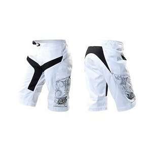   DESIGNS Troy Lee Moto Womens Baggy Shorts 10 White