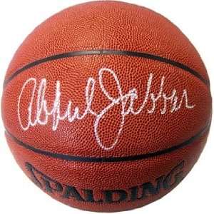 Kareem Abdul Jabbar Autographed/Hand Signed Spalding 