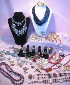 NICE 50 pc Mixed Vintage ESTATE Jewelry Lot   EMMONS, Coro, ART, Monet 