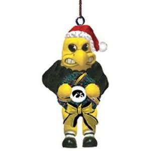  Iowa Hawkeyes Mascot Wreath Ornament