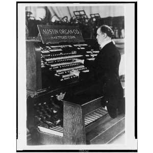  C. Walter Wallace,blind organist,Austin Organ Co.,1926 