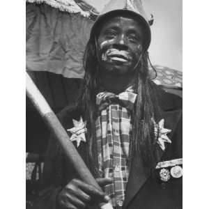 Procession of Ashanti Tribesmen in Honor of Queen Elizabeth Ii 