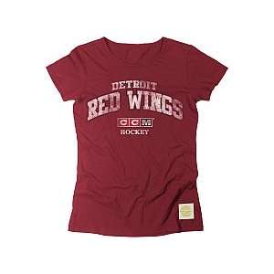 Retro Sport Detroit Red Wings Womens Vintage CCM T shirt   Detroit 