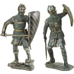   Medieval English Knights Warriors Sculptures Statue Figurine   2 Sets