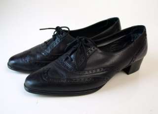   black leather wingtip GRANNY SHOES oxford low heels womens 6.5  