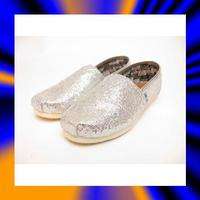 TOMS YOUTH GLITTER CLASSIC SILVER PRESCHOOL/ YOUTH SIZES  