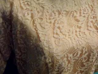 Lovely Vintage 1960s Nat Turoff Cream Lace Dress w/ 3/4 sleeves 