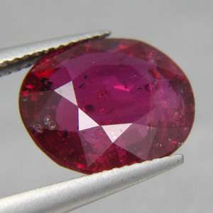 10ct UNHEATED PIGEON BLOOD RED OVAL RUBY  