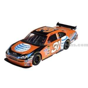  SCX 1/32nd Scale Slot Car   2008 NASCAR #31 Burton/AT&T 