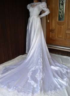 VINTAGE WOMAN BEIGE FORMAL GOWN BRIDAL WEDDING DRESS M  