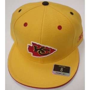 Kansas City Chiefs Team Kolors Fitted Reebok Hat Size 8  