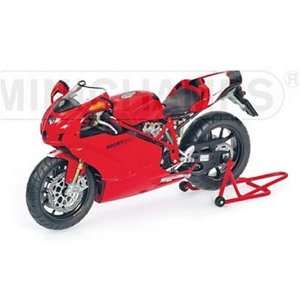   12 2005 Ducati 999R Super Bike Red (122 120500) Toys & Games