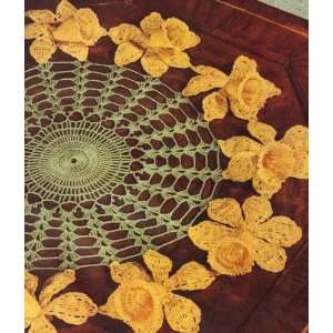 Vintage Crochet PATTERN to make   DAFFODIL Flower DOILY Motif. NOT a 