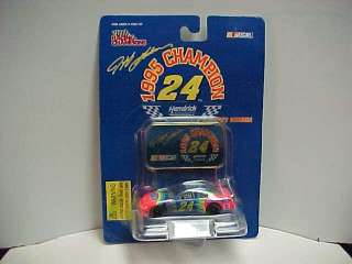 24 JEFF GORDON 1995 CHAMPION 1/64 RACING CHAMPIONS CAR  