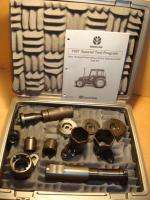 NEW HOLLAND FWD TRACTOR DIFFERENTIAL AXLE TOOL KIT  