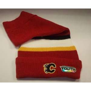  CALGARY FLAMES YOUTH TALL CUFFED KNIT HAT Sports 