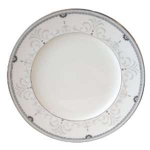  Royal Doulton Platinum Elegance 8 3/4 Inch Salad Plate 