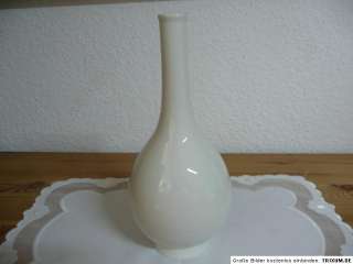 KPM Berlin Vase, Blumenflasche Design Trude Petri  