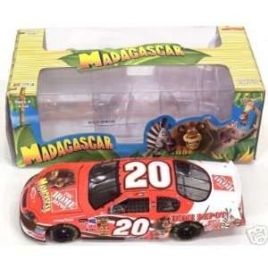  Nascar Madagascar 124 Scale Tony Stewart #20  
