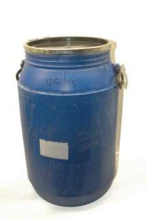 18 Gallon Plastic Barrel Removable Lid   Clean  