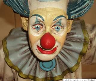 Clown Skulptur Jun Asilo 56  