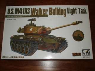 AFV Club 135 US M41A3 Walker Bulldog Light Tank #35041  