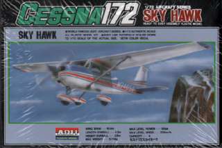 Cessna 172 Sky Hawk   ARII Model   Scale 172   NEW SEALED BOX  