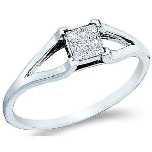   Set Solitaire Style Princess Cut Diamond Engagement Ring (1/8 cttw