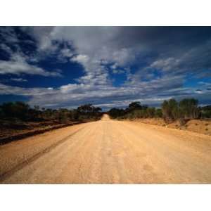 Unsealed Outback Road, Mungo National Park, New South Wales, Australia 